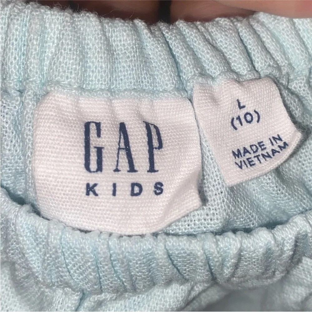 GAP Girls Size 10 Top Bundle 2 Pc Plaid & Light Blue Puff Sleeve Blouses